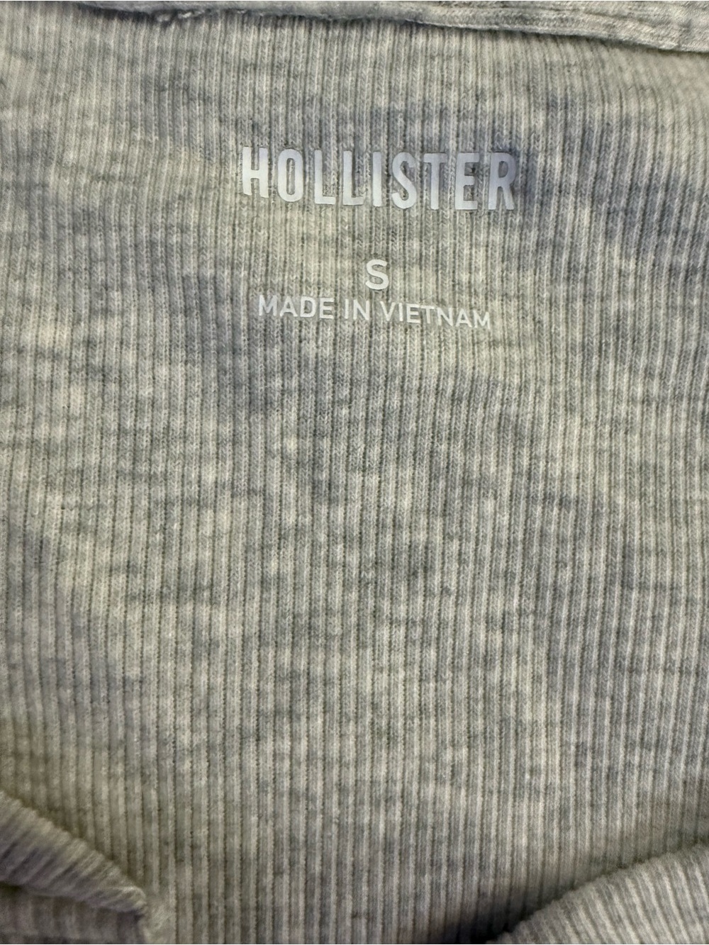 Hollister Light Gray Ribbed Henley Tee - Picture 3 of 6